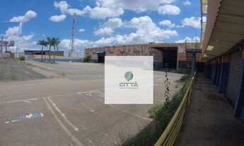 Imagem: Galpão, 2600 m² - venda por R$ 8.000.000,00