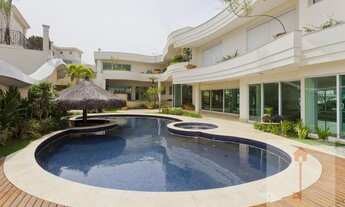 Imagem: Casa com 6 dormitórios à venda, 1954 m²