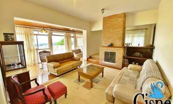 Imagem 2: Casa com 5 Dormitórios no Residencial Monte Samkhya, em Serra Negra - SP