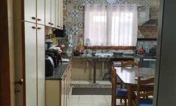 Imagem 2: Casa à venda em Jardim América com 170m² - 4 dormitórios