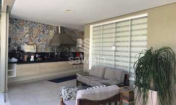 Imagem 6: Casa de condomínio para venda possui 350 metros quadrados com 4 quartos