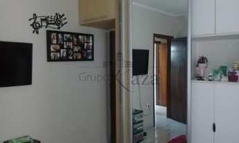 Imagem 5: Casa - Bosque dos Eucaliptos - 3 Dormitórios - 150m²