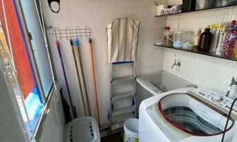 Imagem 7: Apartamento para venda possui 44 metros quadrados com 2 dorm. cdhu Guapituba