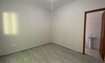 Imagem 3: Casa com piscina pertinho da praia