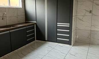 Imagem 2: Casa para aluguel e venda possui 260 metros quadrados com 3 quartos na casa principal