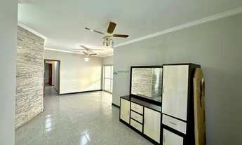 Imagem 6: Casa de condomínio térrea para aluguel tem 390 metros quadrados com 5 quartos