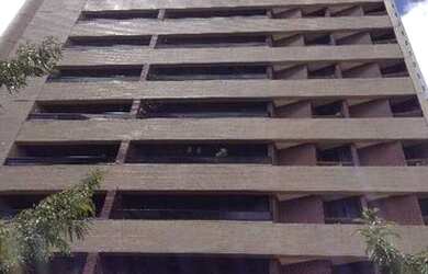 Imagem 2: Apartamento de 118 m2, com 3 quartos, suíte, 2 vagas em Casa Amarela