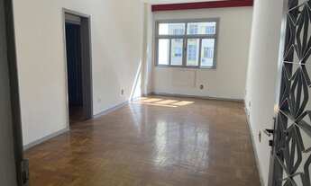 Imagem 4: Apto para alugar no Flamengo com 3 quartos, dependência completa e portaria 24 hs