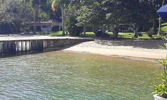 Imagem: Casa com 5 Suítes à venda, 250 m² por