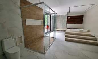 Imagem 3: Mansão duplex com 4 suítes espetacular com elevador no Itapuranga 3 Piscina ampla com casc