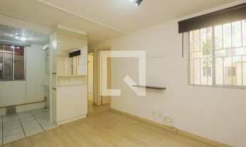 Imagem 2: Apartamento à Venda - Vila Operária, 2 Quartos, 40 m2