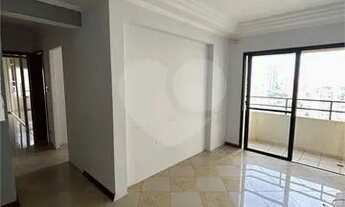 Imagem 3: Excelente apartamento na rua Copacabana com 80 metros de área útil, living e suíte com sac