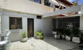 Imagem 5: Alugo casa de frente para a Lagoa da Jansen no Renascença 2