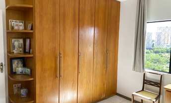 Imagem 5: Apartamento para venda possui 80 metros quadrados com 3 quartos em Costa Azul - Salvador