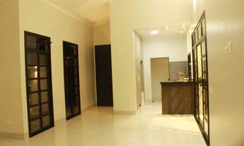 Imagem 3: Alugo ou Vendo - Valência 2 - Casa térrea com Suíte e 2 Quartos