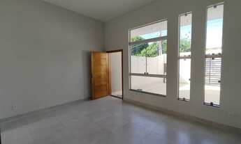 Imagem 2: Casa para venda tem 66 metros quadrados com 2 quartos