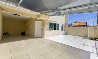 Imagem 4: Sobrado a venda 3 quartos no bairro Capão Raso