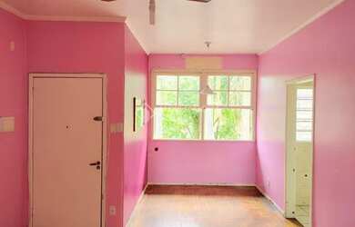 Imagem 6: PORTO ALEGRE - Apartamento Padrão - Partenon