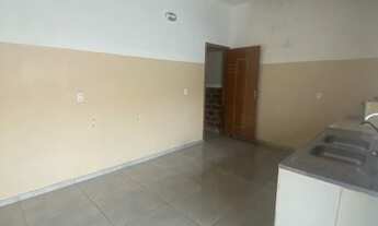 Imagem: Aluga está casa, com dois quartos e uma