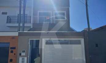 Imagem 4: Casa com 02 quartos, sala, cozinha, banheiro, 1 vaga de garagem