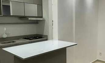 Imagem 6: VARANDA FECHADA ; FRENTE AO METRÔ