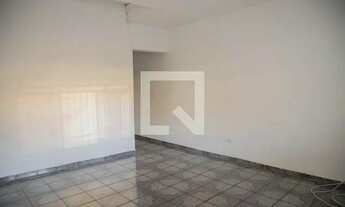 Imagem 2: Casa para Aluguel - Jardim Roberto, 1 Quarto, 40 m2