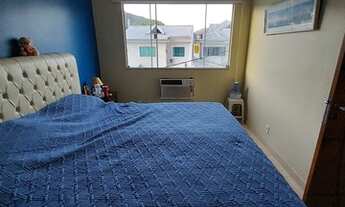 Imagem 4: Exc. CASA TRIPLEX com, sala 2 amb., 4 quartos, sendo 3 suite, Sol da Manhã, fundos Reserva