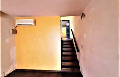 Imagem 3: Sobrado com 200 m2 de terreno a 800 metros do Metrô Vila Madalena - Ótima opção para inves