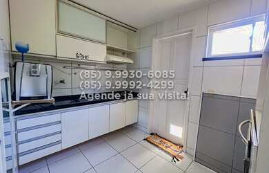 Imagem 7: Casa de condomínio para venda possui 150 metros quadrados com 4 quartos