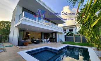 Imagem: Belíssima casa com 4 suítes e piscina