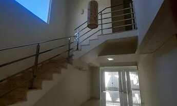 Imagem 5: Casa de condomínio para venda tem 195 metros quadrados com 3 quartos