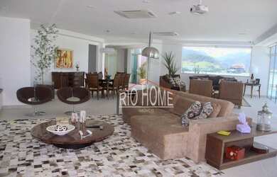 Imagem 7: Fantástica Cobertura em prestigiado condomínio na Orla da Barra no Posto 5