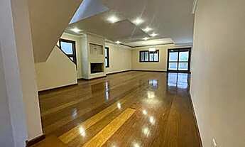 Imagem 3: Casa de condomínio para aluguel possui 350 metros quadrados com 4 quartos