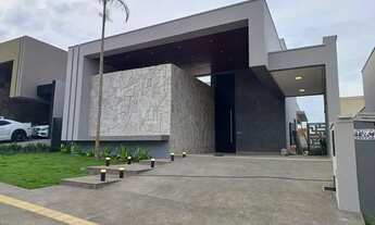 Imagem 1: Casa de condomínio térrea para venda com 225 metros quadrados com 3 quartos