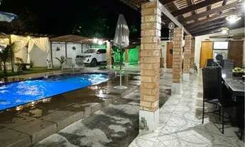 Imagem 2: CASA EM ARUANÃ 5 SUÍTES-Diárias