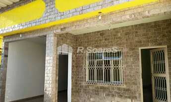 Imagem 3: Casa com três quartos na rua Artur Neiva - jardim Sulacap