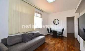 Imagem 2: Apartamento de 3 quartos com 75m²;