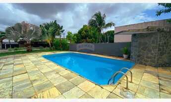 Imagem 5: Seu Refúgio Moderno com Piscina e uma bela suíte master!