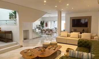 Imagem 2: Casa à venda em Santana de Parnaíba, Alphaville, com 4 suítes, com 450 m², Residencial Onz