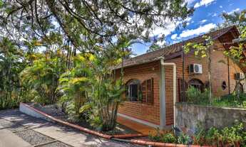 Imagem 2: Casa à Venda No Encano com Galpão