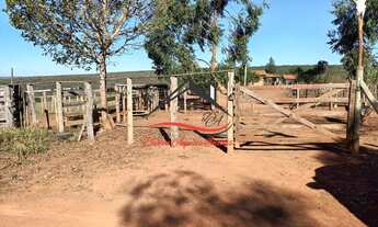 Imagem: Fazenda à venda, 3 quartos, zona rural