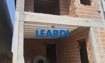 Imagem: SOBRADO - SANTA ÂNGELA IV - MG