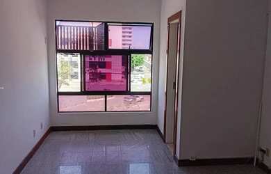 Imagem 4: Sala Comercial para Venda em Lauro de Freitas, vilas do atlantico, 1 banheiro