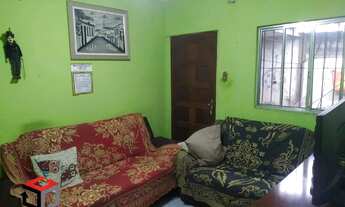 Imagem 2: Casa com 189m² total localizada na Vila Linda em Santo André