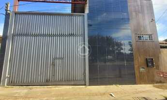 Imagem: COMERCIAL NA ORLA MORENA