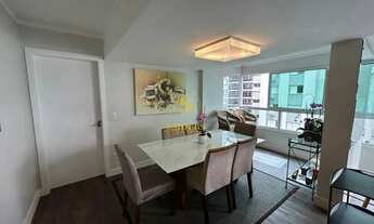 Imagem 7: Apartamento à venda com vista para o mar, com 4 dormitórios, sendo 1 suíte e duas vagas co