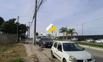 Imagem 2: EM FRENTE AO QUARTIER E QUINTA DO LAGO