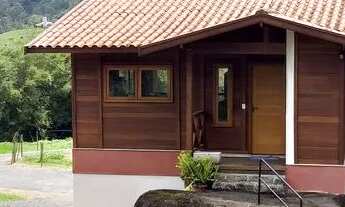 Imagem: 20.000 m2 100 aproveitáveis, aos pés