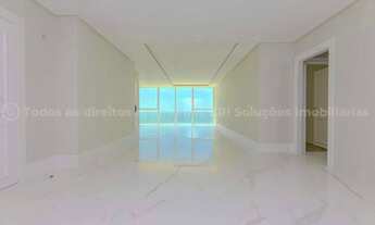 Imagem 3: Apartamento alto-padrão à venda com 4 suítes, 4 vagas de garagem e vista para a roda gigan