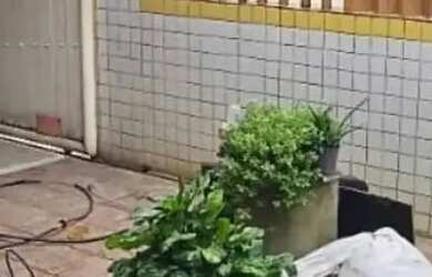 Imagem 3: Casa à venda em rua pública, FAROLÂNDIA, Aracaju, SE